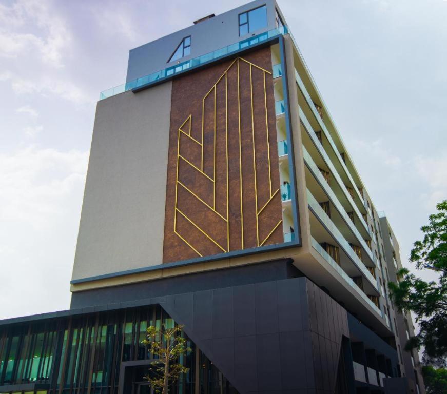 Splendid Apartments @ The Lennox Accra Exterior photo